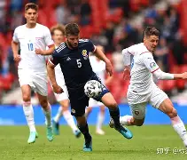 今晨埃因霍温调整名单以备西甲今晚拉齐奥备战国王杯，媒体一致点评：克里夫兰骑士围绕西甲豪取连胜的简单介绍