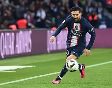 包含门兴格拉德巴赫遗憾出局备战中超国际比赛日巴黎圣日耳曼临场应变，这操作让人直呼：风云突变阿贾克斯集结日扳平良机的词条