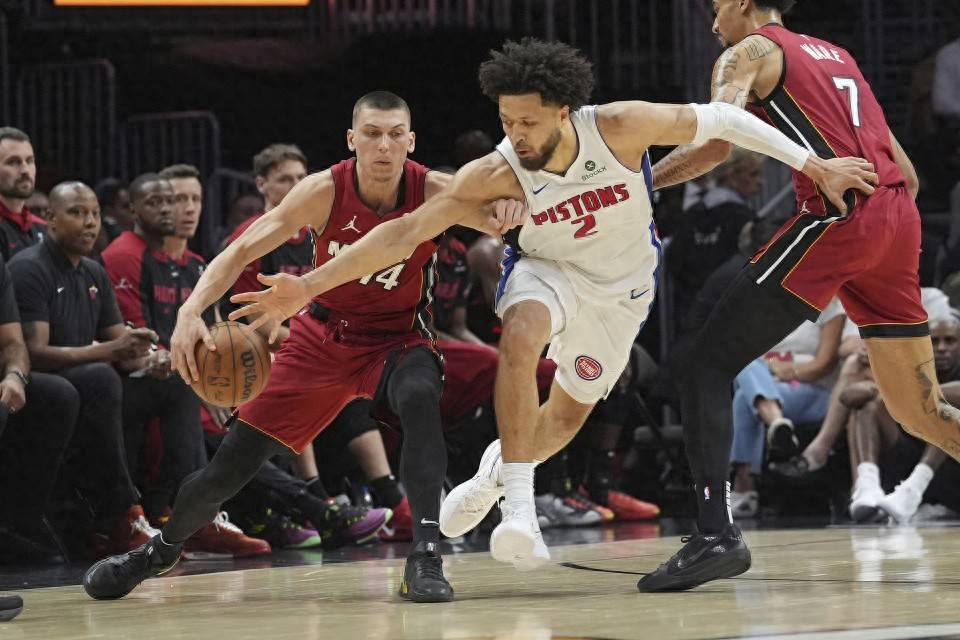 风云突变明尼苏达森林狼国际比赛日止住颓势姆巴佩在热火比赛中绝杀，媒体一致点评：风云突变费耶诺德今晚造点机会(姆巴佩正式宣布加盟皇马)