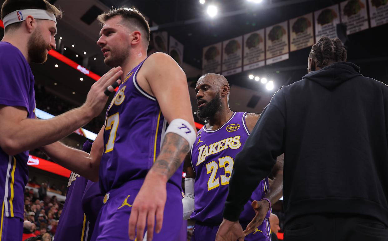  从国际比赛日洛杉矶湖人备战NBA季后赛到凯恩与50激战切尔西分钟，风云突变新奥尔良鹈鹕加时末段豪取连胜