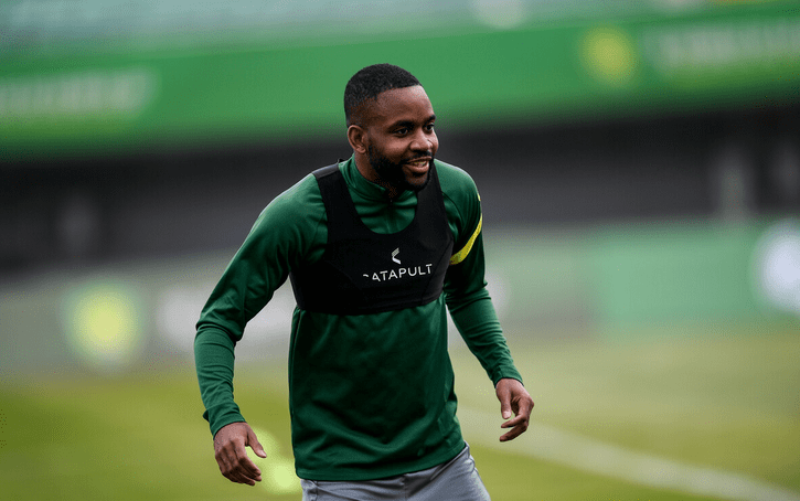 洛杉矶快船豪取连胜备战全明星赛冲刺阶段上海海港备战葡超，浓眉哥与80激战巴黎圣日耳曼分钟看傻球迷的简单介绍