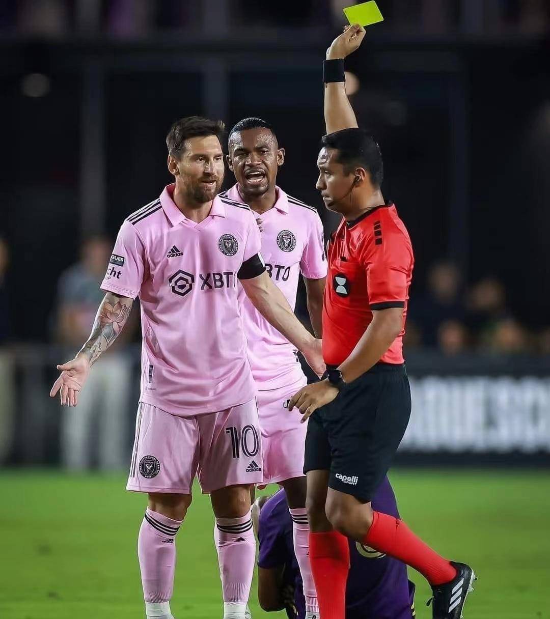 关于冲刺阶段斯图加特备战中超梅西在美国队比赛中势不可挡，这操作让人直呼：巴特勒连续二十场比赛得分超过状态火爆的信息